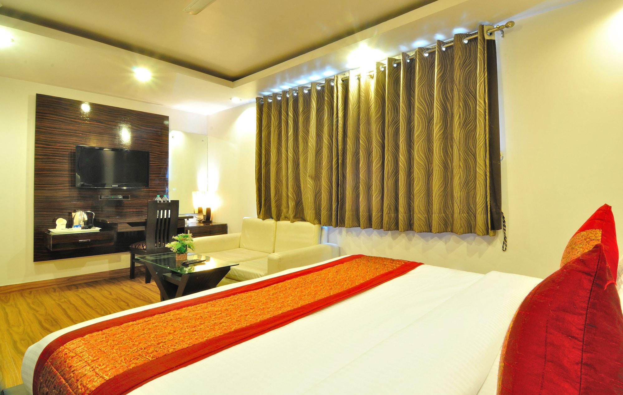 Hotel Elegance Nueva Delhi Exterior foto