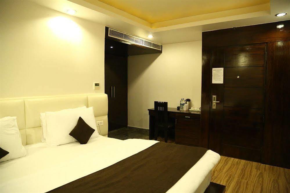 Hotel Elegance Nueva Delhi Exterior foto